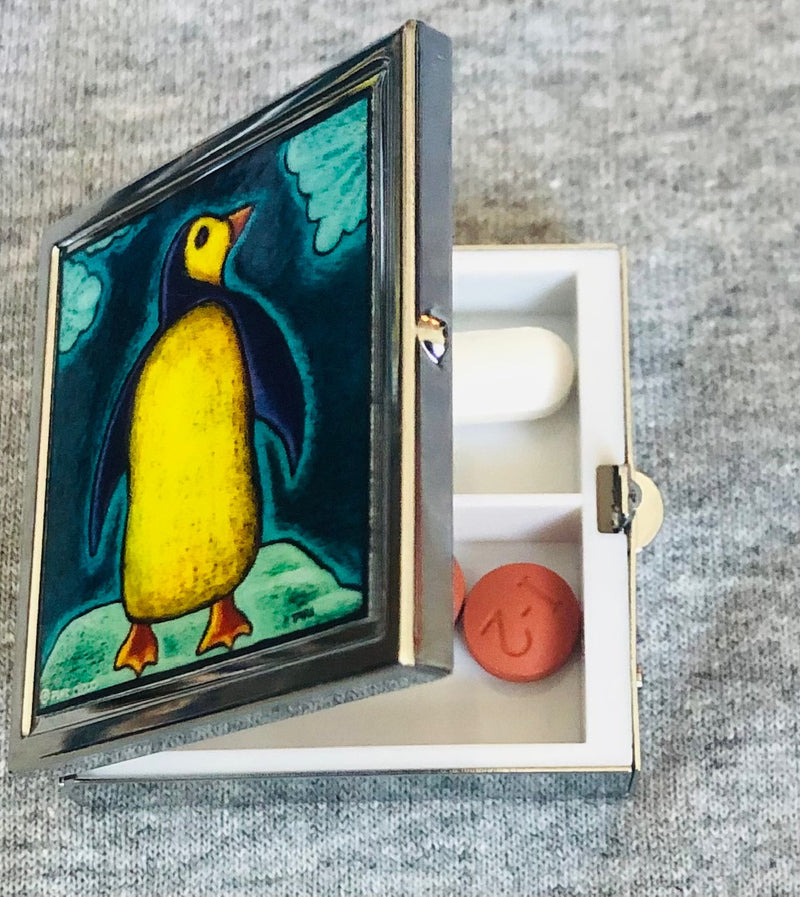 Penguin Pill Box (1 3/4" square)