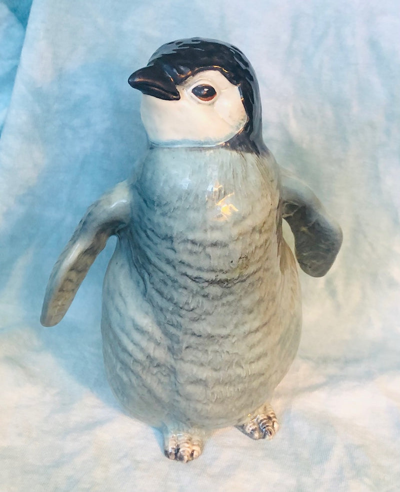 Beswick Penguin Chick Sculpture - England - 7" Tall