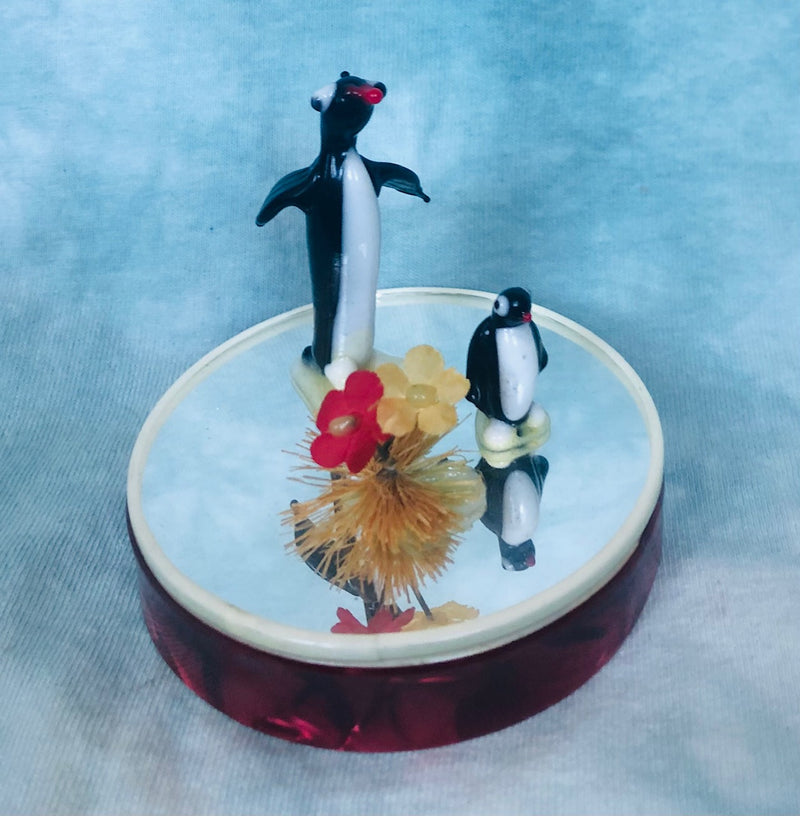 Glass Penguins On Mirror Base (3" Tall)